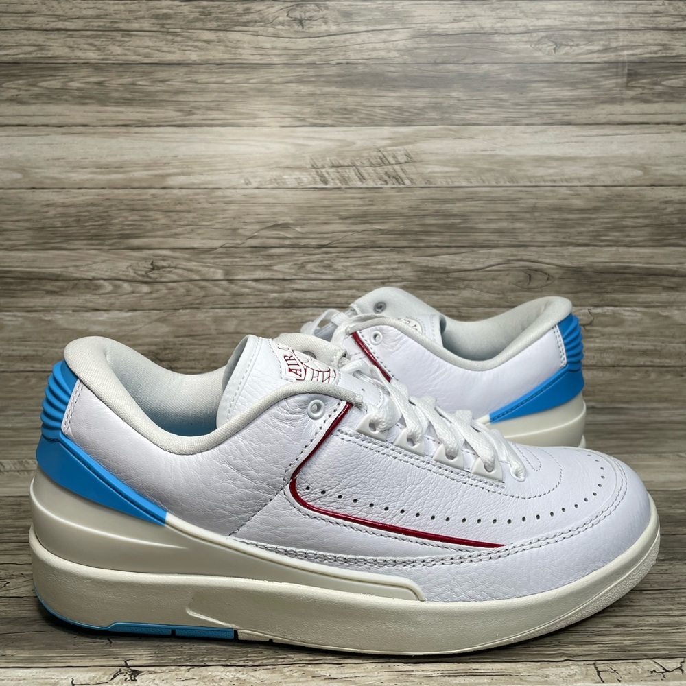 NEW Air Jordan 2 Retro Low UNC To Chicago Women's Size 9 DX4401-164